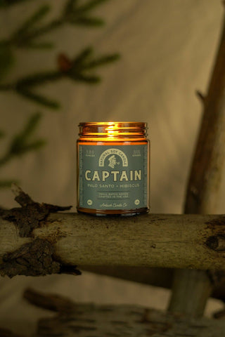 Captain | Palo Santo + Hibiscus Soy Candle: 12.5oz