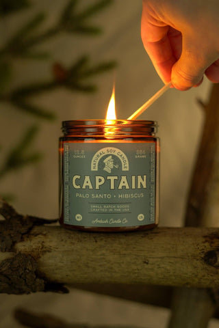Captain | Palo Santo + Hibiscus Soy Candle: 12.5oz