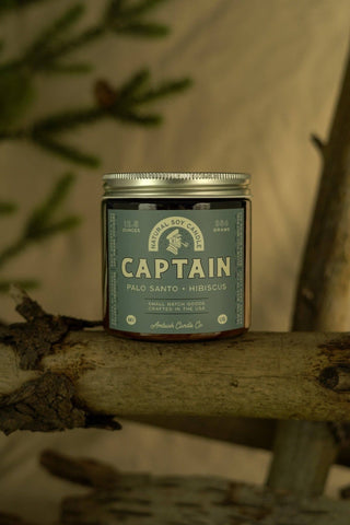 Captain | Palo Santo + Hibiscus Soy Candle: 12.5oz