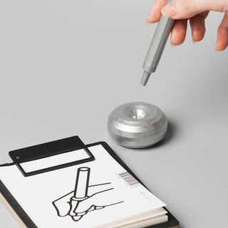 Paperweight/Pen holder Raw