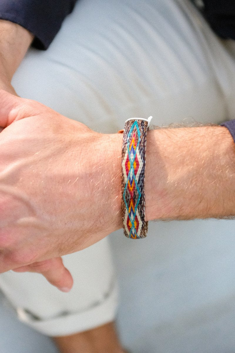 Chamula - Bendable Horsehide Bracelet Nat x Turq x Red