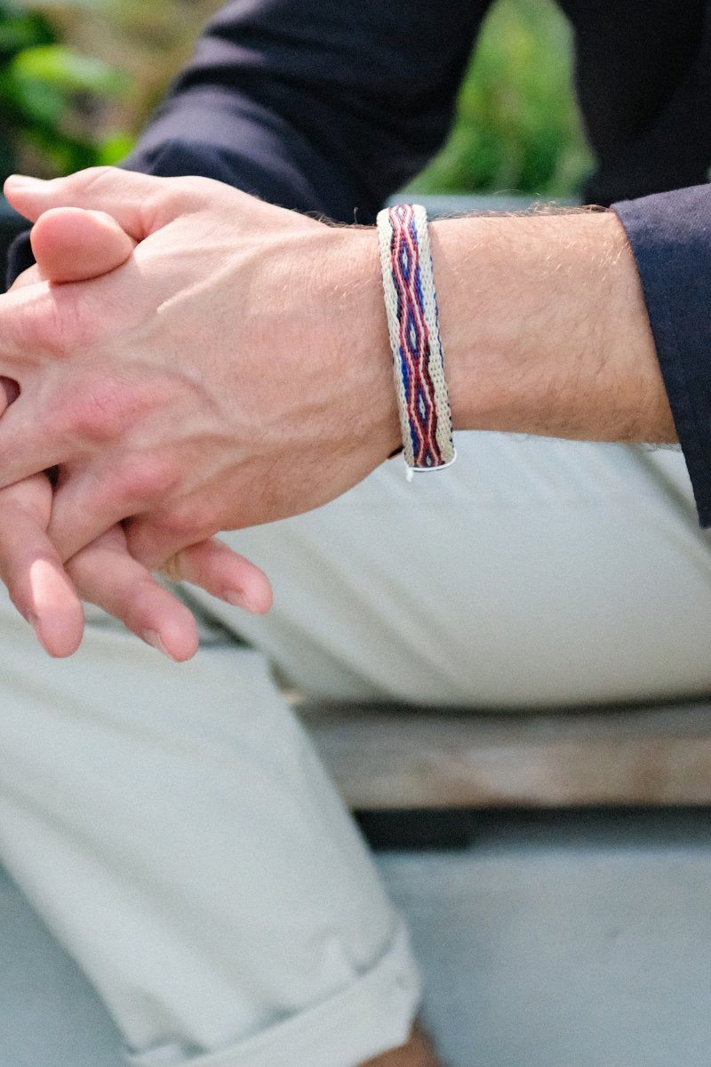 Chamula - Bendable Horsehide Bracelet White x Red x Blue