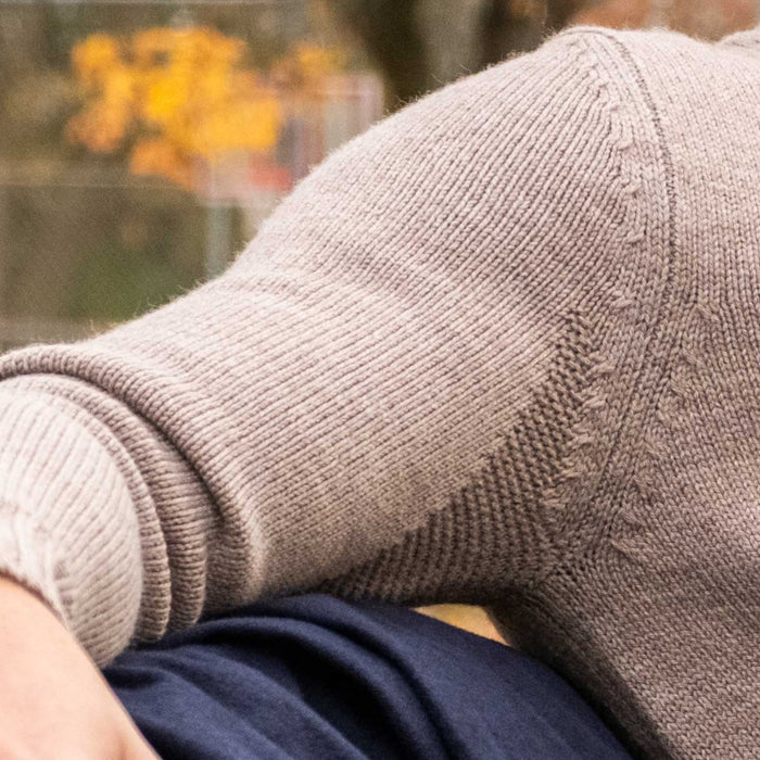 Hand-linked underarm gusset