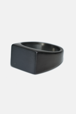 Flat Top Ring: Black Steel / 8